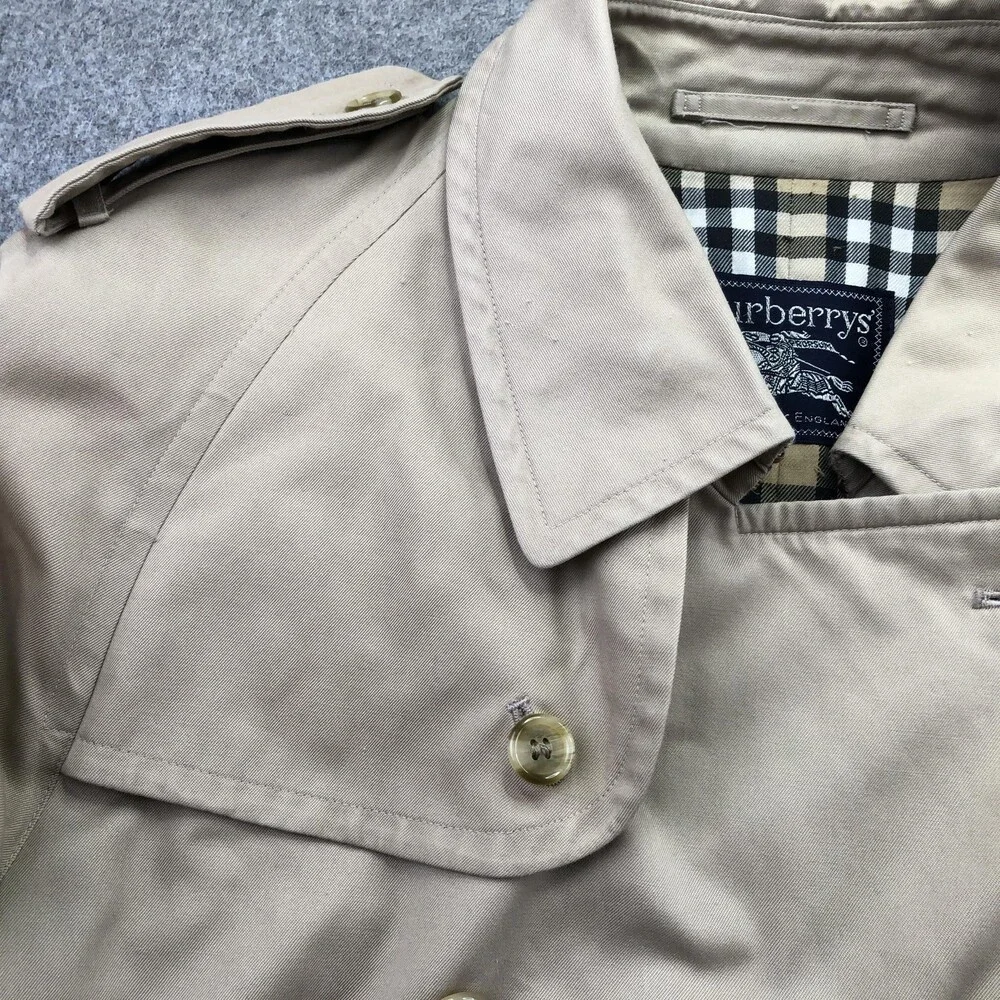 Vintage Burberrys Coat Mens 50 Beige Cotton Trench Belted Plaid Lined England